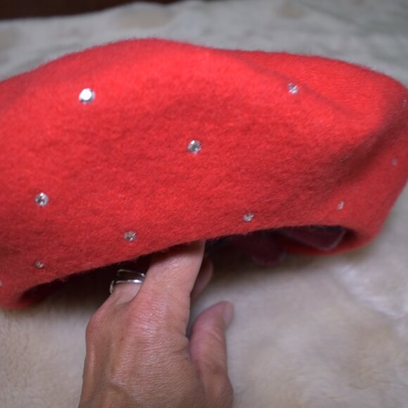Vintage Red Wool Beret French Girl Style Sparkly Embellished Hat Chic - Picture 9 of 12